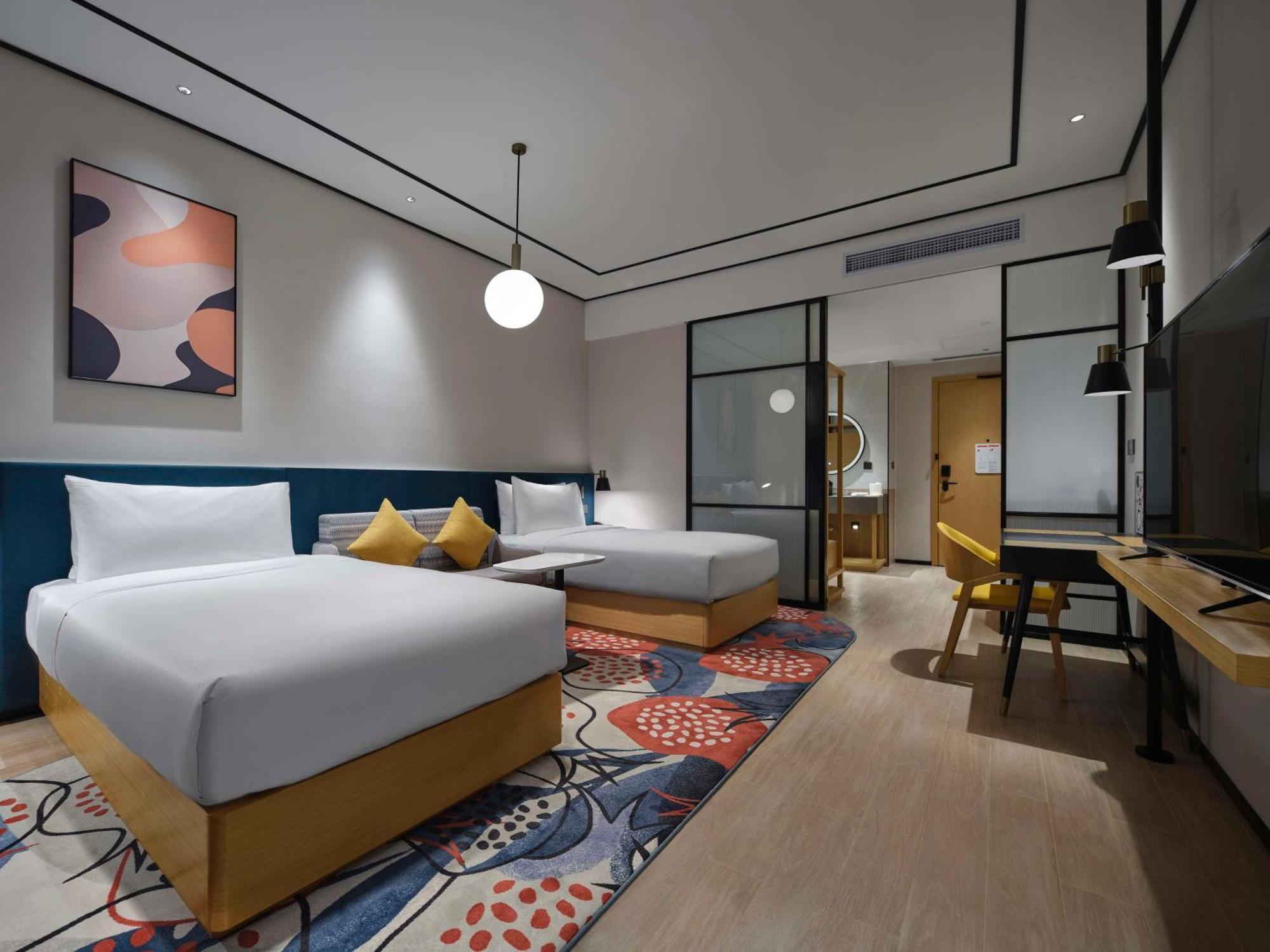 Hilton Garden Inn Tianjin Huayuan Exterior photo